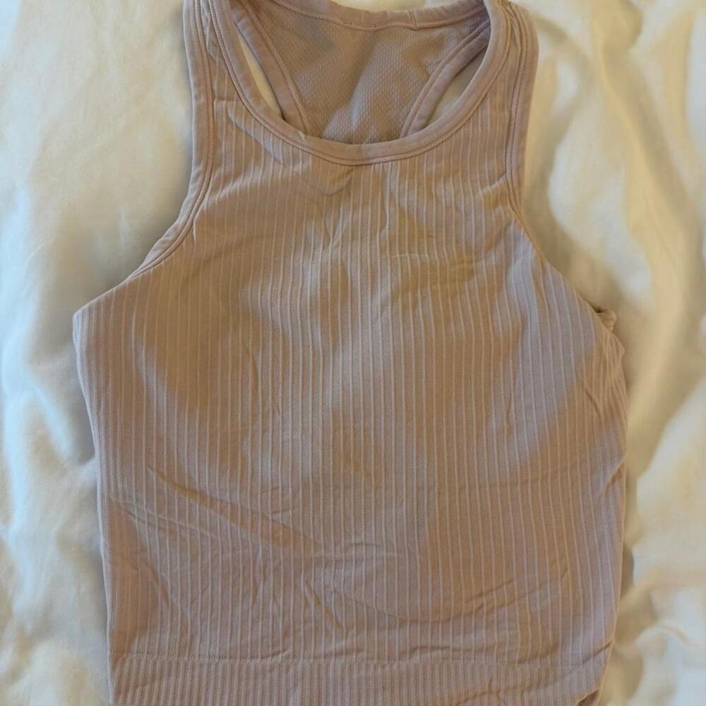 Lululemon light pink workout top